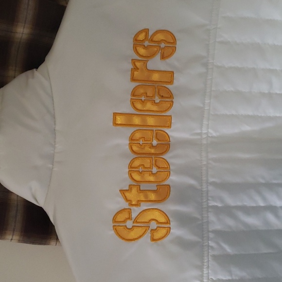 NFL Steelers white jacket - Picture 15 of 15